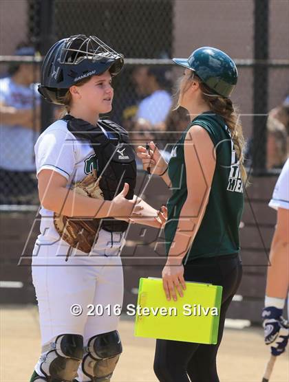 Thumbnail 3 in Mater Dei Catholic vs. Poway (CIF SDS Open Division 2nd Round) photogallery.