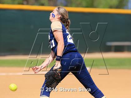 Thumbnail 3 in Mater Dei Catholic vs. Poway (CIF SDS Open Division 2nd Round) photogallery.