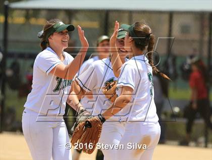 Thumbnail 3 in Mater Dei Catholic vs. Poway (CIF SDS Open Division 2nd Round) photogallery.