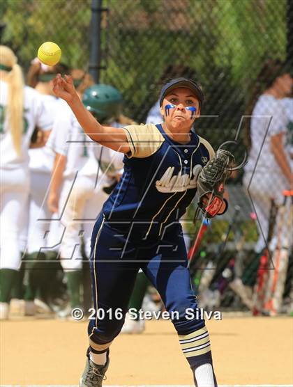 Thumbnail 3 in Mater Dei Catholic vs. Poway (CIF SDS Open Division 2nd Round) photogallery.