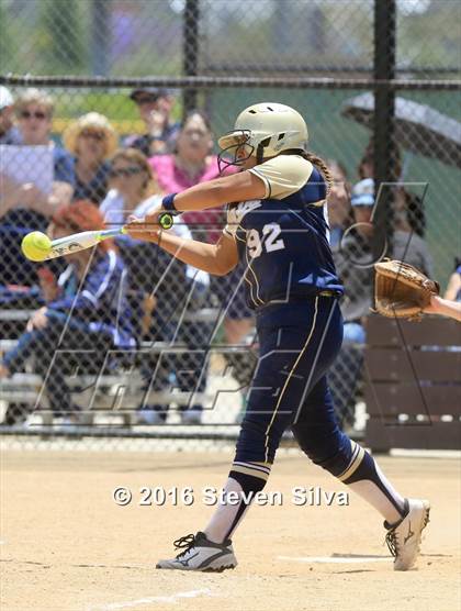 Thumbnail 3 in Mater Dei Catholic vs. Poway (CIF SDS Open Division 2nd Round) photogallery.
