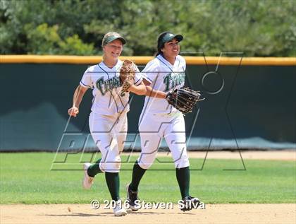 Thumbnail 2 in Mater Dei Catholic vs. Poway (CIF SDS Open Division 2nd Round) photogallery.