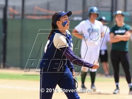 Thumbnail 2 in Mater Dei Catholic vs. Poway (CIF SDS Open Division 2nd Round) photogallery.