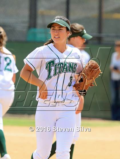 Thumbnail 1 in Mater Dei Catholic vs. Poway (CIF SDS Open Division 2nd Round) photogallery.