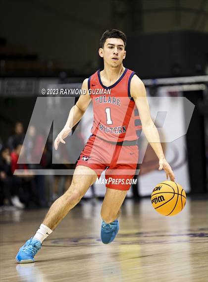 Thumbnail 2 in Tulare Western vs. Kerman (CIF CS Division 4 Championship) photogallery.