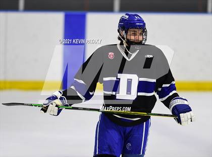 Thumbnail 3 in Darien @ Fairfield Warde/Ludlowe photogallery.