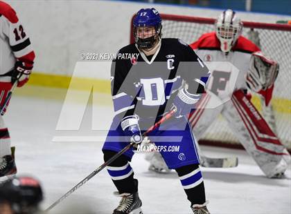 Thumbnail 2 in Darien @ Fairfield Warde/Ludlowe photogallery.