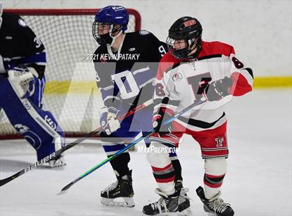 Thumbnail 1 in Darien @ Fairfield Warde/Ludlowe photogallery.