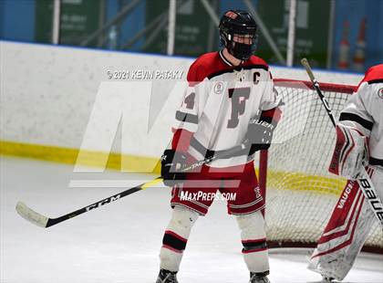 Thumbnail 1 in Darien @ Fairfield Warde/Ludlowe photogallery.