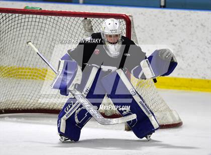 Thumbnail 1 in Darien @ Fairfield Warde/Ludlowe photogallery.