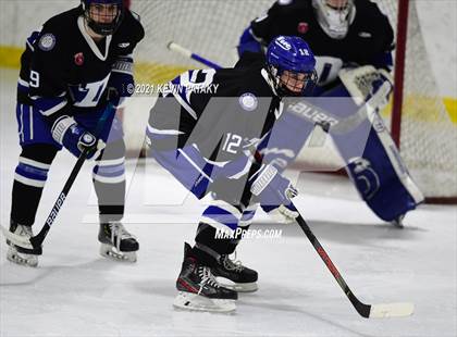 Thumbnail 2 in Darien @ Fairfield Warde/Ludlowe photogallery.