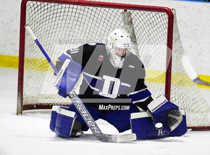 Thumbnail 2 in Darien @ Fairfield Warde/Ludlowe photogallery.