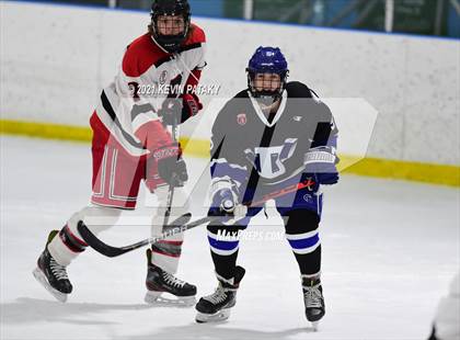 Thumbnail 2 in Darien @ Fairfield Warde/Ludlowe photogallery.