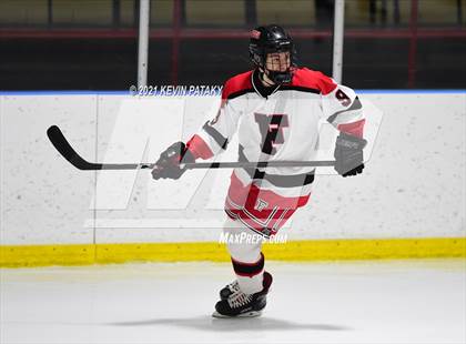 Thumbnail 2 in Darien @ Fairfield Warde/Ludlowe photogallery.
