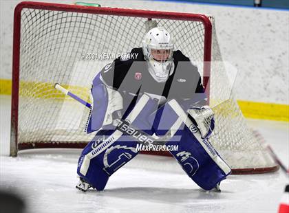 Thumbnail 1 in Darien @ Fairfield Warde/Ludlowe photogallery.