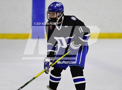 Thumbnail 1 in Darien @ Fairfield Warde/Ludlowe photogallery.
