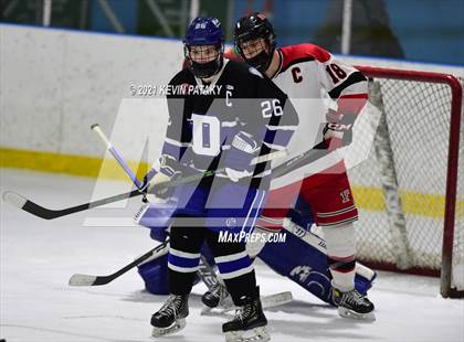 Thumbnail 1 in Darien @ Fairfield Warde/Ludlowe photogallery.