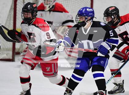 Thumbnail 1 in Darien @ Fairfield Warde/Ludlowe photogallery.