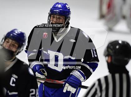 Thumbnail 3 in Darien @ Fairfield Warde/Ludlowe photogallery.