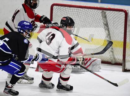 Thumbnail 3 in Darien @ Fairfield Warde/Ludlowe photogallery.