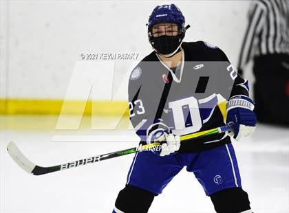 Thumbnail 1 in Darien @ Fairfield Warde/Ludlowe photogallery.