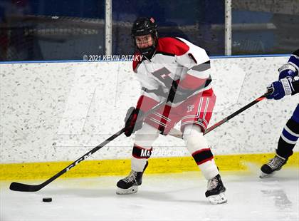 Thumbnail 1 in Darien @ Fairfield Warde/Ludlowe photogallery.