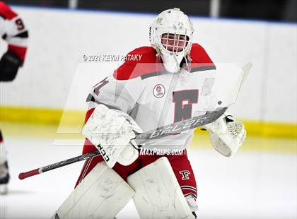 Thumbnail 1 in Darien @ Fairfield Warde/Ludlowe photogallery.