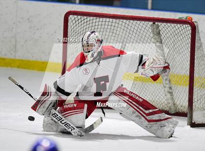 Thumbnail 2 in Darien @ Fairfield Warde/Ludlowe photogallery.