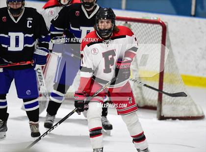 Thumbnail 2 in Darien @ Fairfield Warde/Ludlowe photogallery.