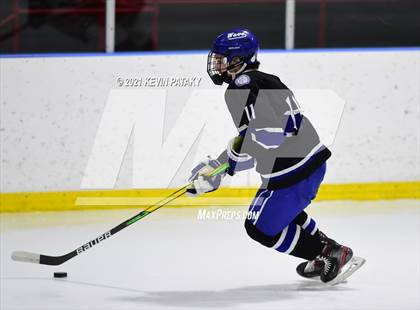 Thumbnail 2 in Darien @ Fairfield Warde/Ludlowe photogallery.