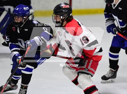 Thumbnail 3 in Darien @ Fairfield Warde/Ludlowe photogallery.