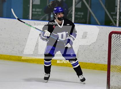 Thumbnail 1 in Darien @ Fairfield Warde/Ludlowe photogallery.