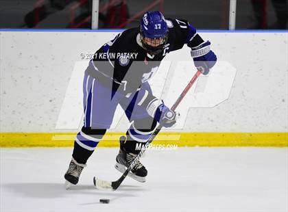 Thumbnail 2 in Darien @ Fairfield Warde/Ludlowe photogallery.