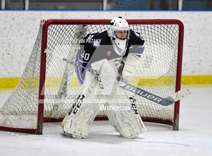 Thumbnail 1 in Darien @ Fairfield Warde/Ludlowe photogallery.