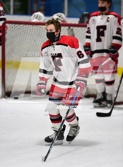 Thumbnail 2 in Darien @ Fairfield Warde/Ludlowe photogallery.