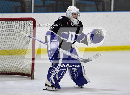 Thumbnail 2 in Darien @ Fairfield Warde/Ludlowe photogallery.