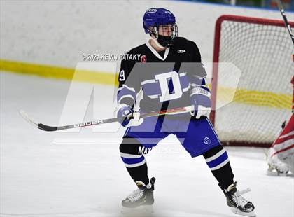 Thumbnail 1 in Darien @ Fairfield Warde/Ludlowe photogallery.