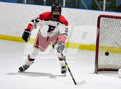 Thumbnail 3 in Darien @ Fairfield Warde/Ludlowe photogallery.