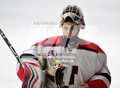 Thumbnail 1 in Darien @ Fairfield Warde/Ludlowe photogallery.