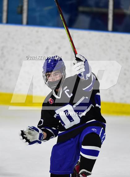 Thumbnail 1 in Darien @ Fairfield Warde/Ludlowe photogallery.