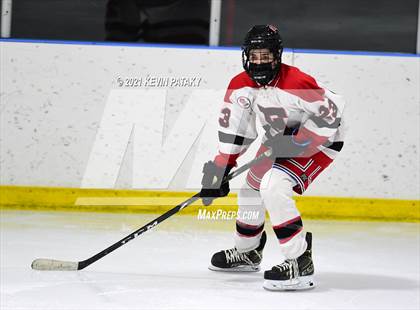 Thumbnail 1 in Darien @ Fairfield Warde/Ludlowe photogallery.