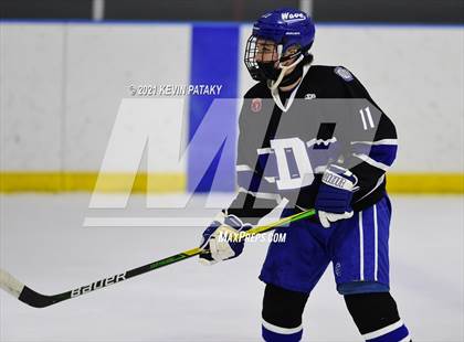 Thumbnail 3 in Darien @ Fairfield Warde/Ludlowe photogallery.