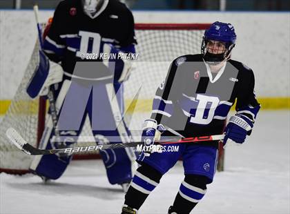Thumbnail 1 in Darien @ Fairfield Warde/Ludlowe photogallery.