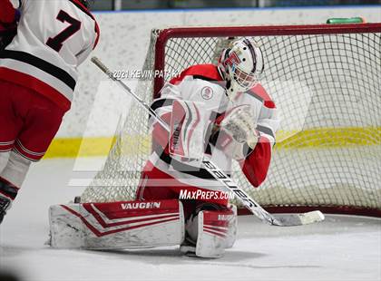 Thumbnail 3 in Darien @ Fairfield Warde/Ludlowe photogallery.