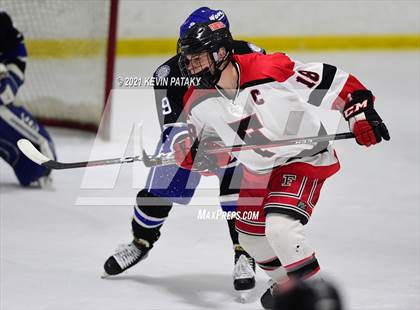 Thumbnail 2 in Darien @ Fairfield Warde/Ludlowe photogallery.