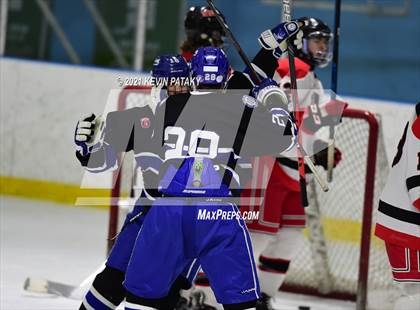 Thumbnail 2 in Darien @ Fairfield Warde/Ludlowe photogallery.