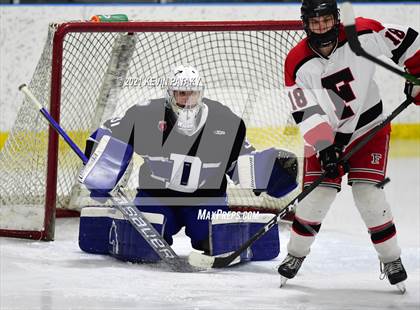 Thumbnail 1 in Darien @ Fairfield Warde/Ludlowe photogallery.