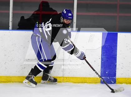 Thumbnail 2 in Darien @ Fairfield Warde/Ludlowe photogallery.