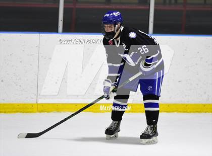 Thumbnail 2 in Darien @ Fairfield Warde/Ludlowe photogallery.