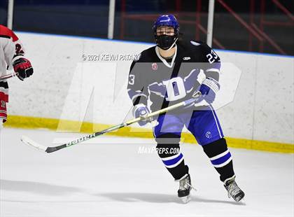 Thumbnail 1 in Darien @ Fairfield Warde/Ludlowe photogallery.